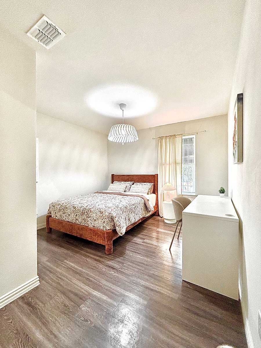 Furnished Finder property 1046973_1 photo 3