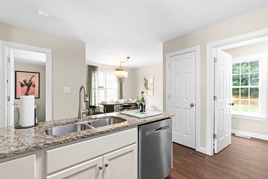 Furnished Finder property 1046987_1 photo 15