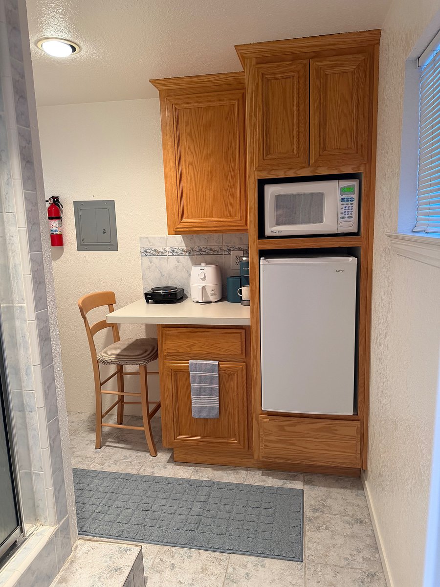 Furnished Finder property 1046996_1 photo 3