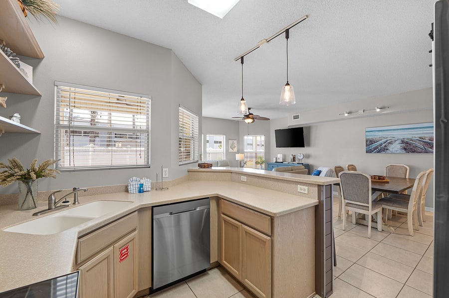 Furnished Finder property 1047018_1 photo 8