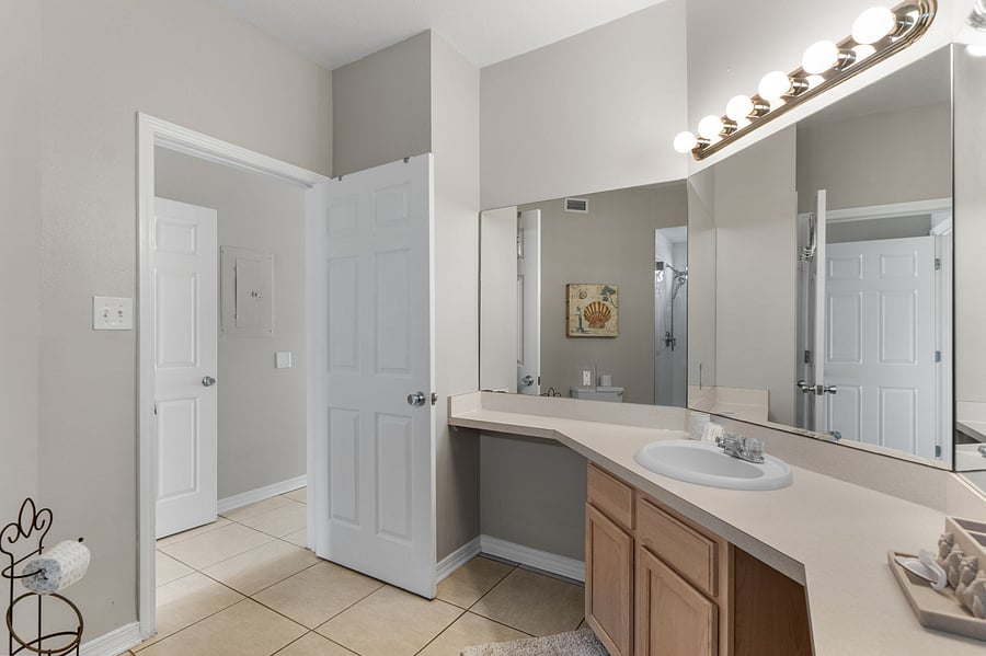 Furnished Finder property 1047018_1 photo 15