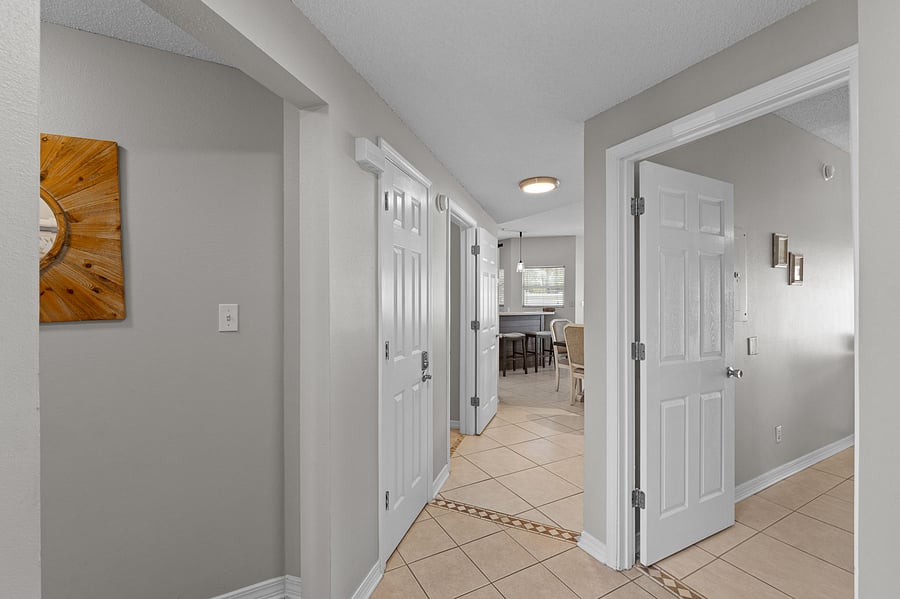 Furnished Finder property 1047018_1 photo 34