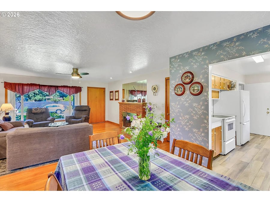 Furnished Finder property 1047060_1 photo 7