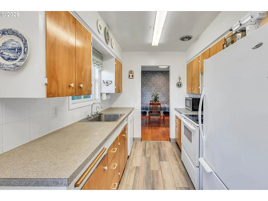 Furnished Finder property 1047060_1 photo 13