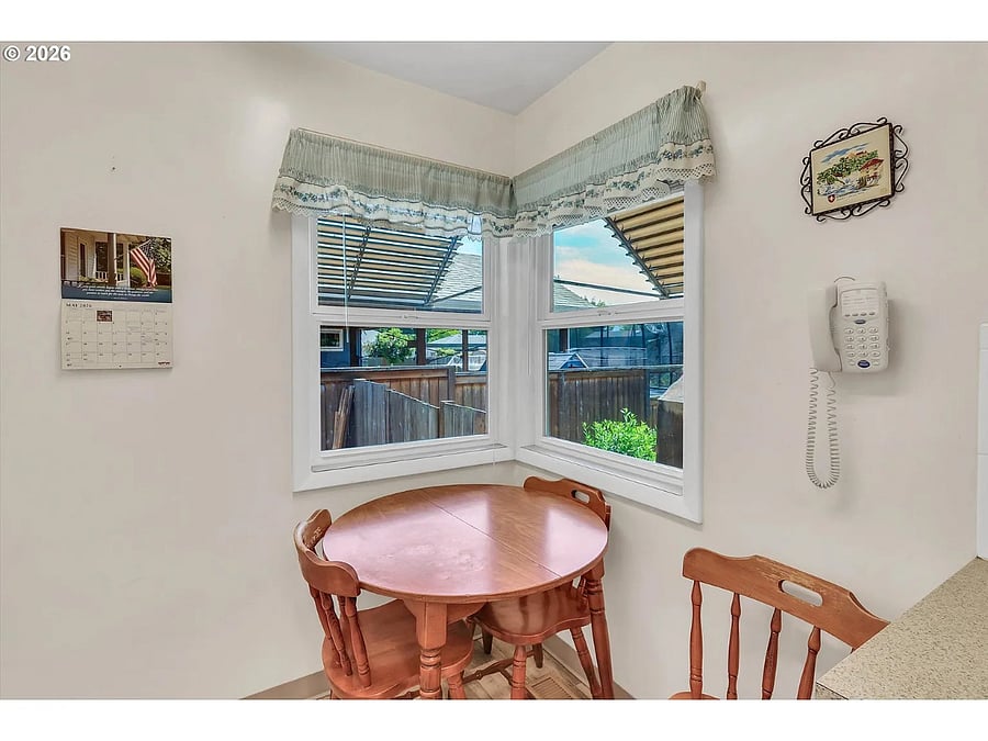 Furnished Finder property 1047060_1 photo 11