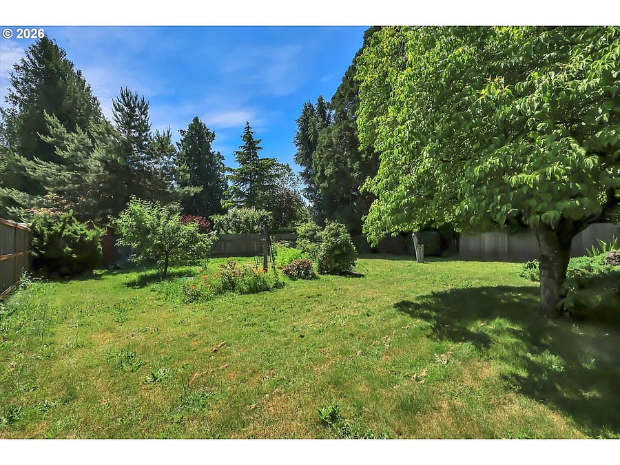 Furnished Finder property 1047060_1 photo 24