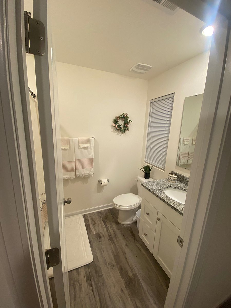 Furnished Finder property 1047061_1 photo 11