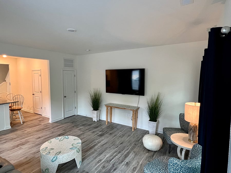 Furnished Finder property 1047061_1 photo 5