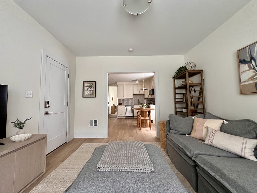 Furnished Finder property 1047065_1 photo 20
