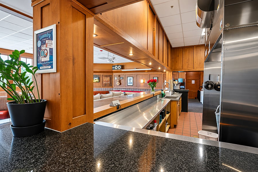 Furnished Finder property 1047089_1 photo 8
