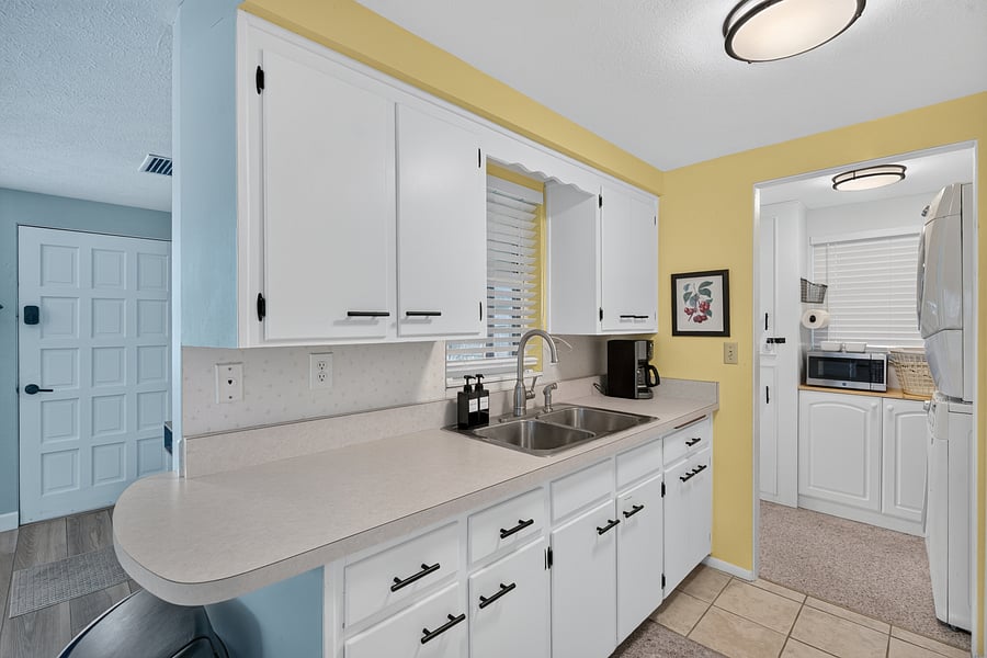 Furnished Finder property 1047108_1 photo 33