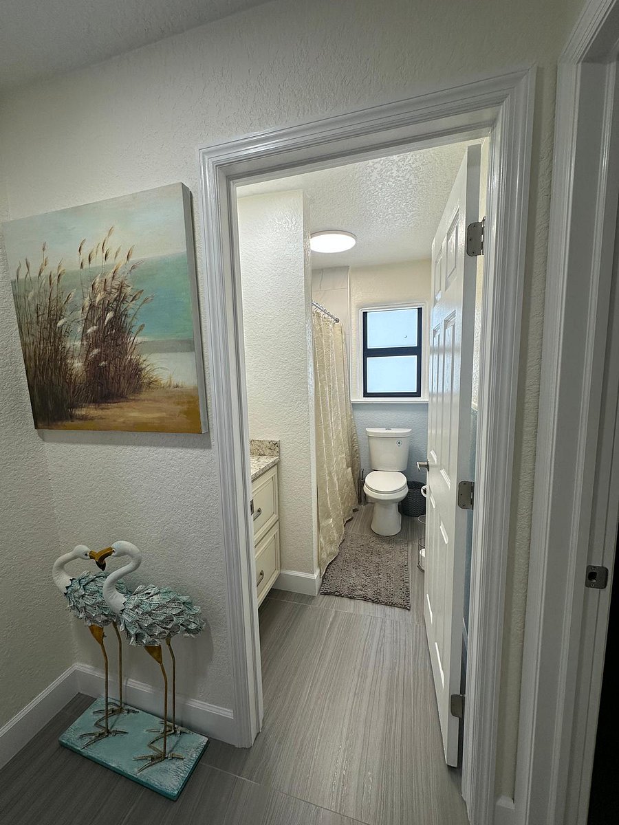 Furnished Finder property 1047121_1 photo 11
