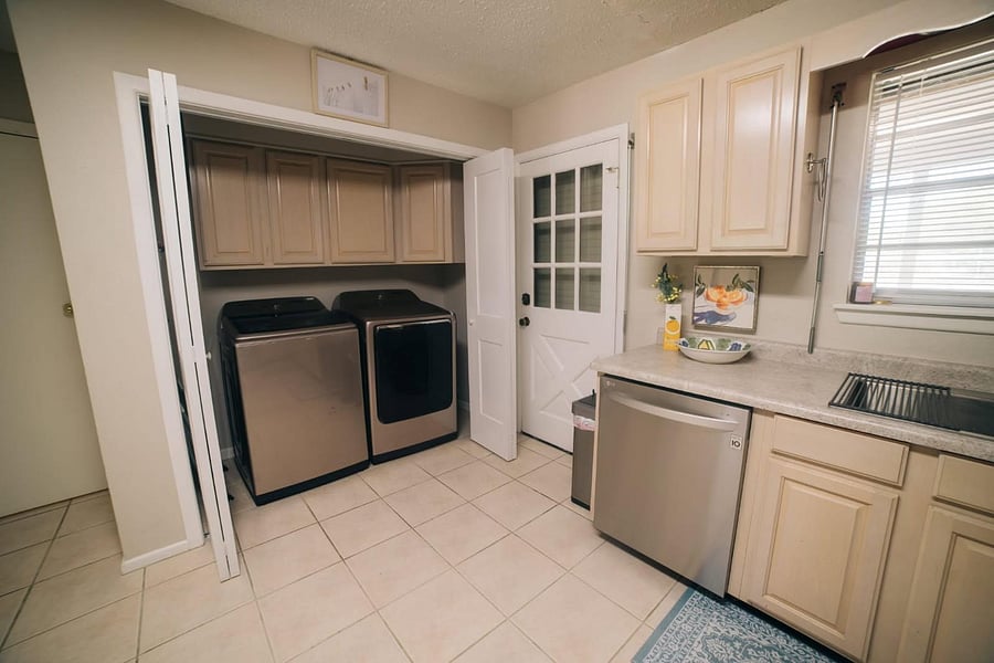 Furnished Finder property 1047144_1 photo 8