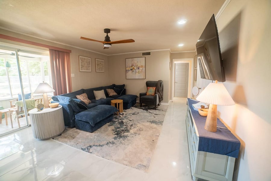 Furnished Finder property 1047144_1 photo 3