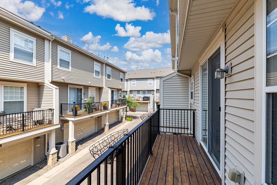 Deck outside dinning room
