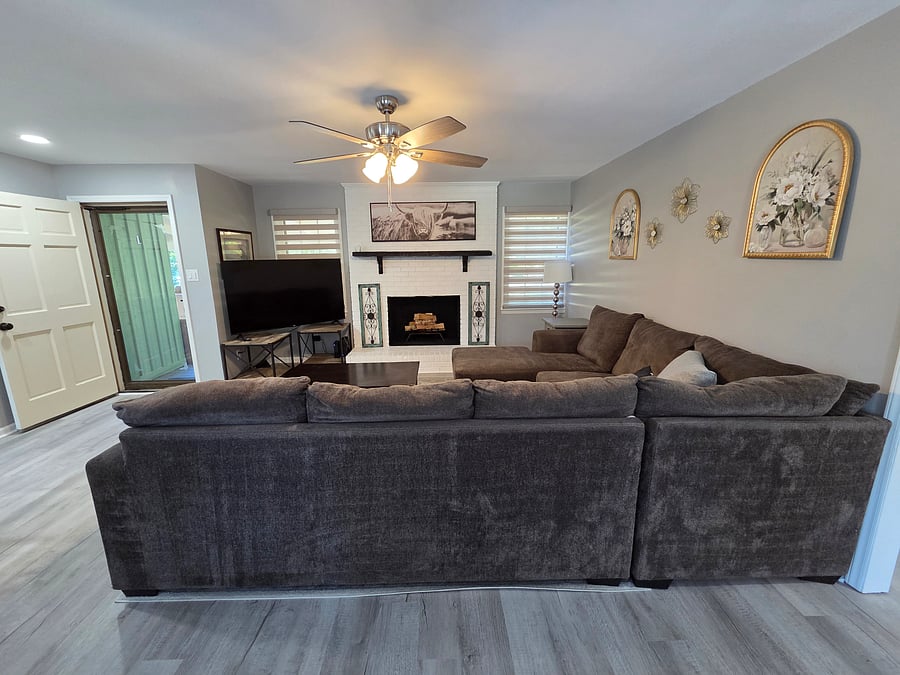 Furnished Finder property 1047160_1 photo 9