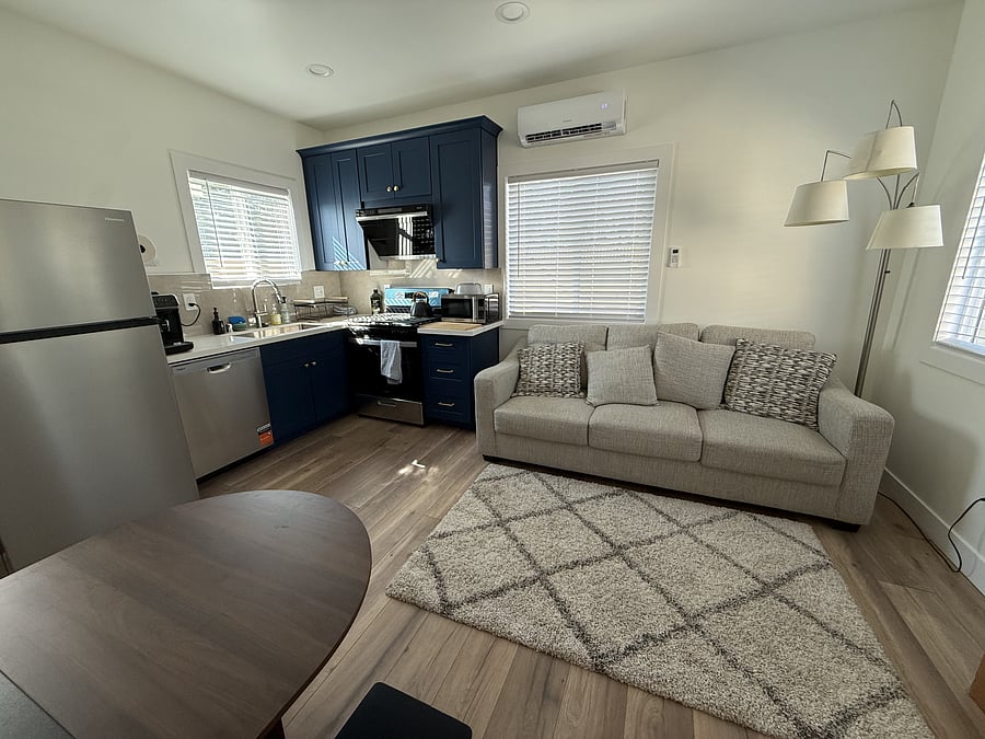 Furnished Finder property 1047165_1 photo 3