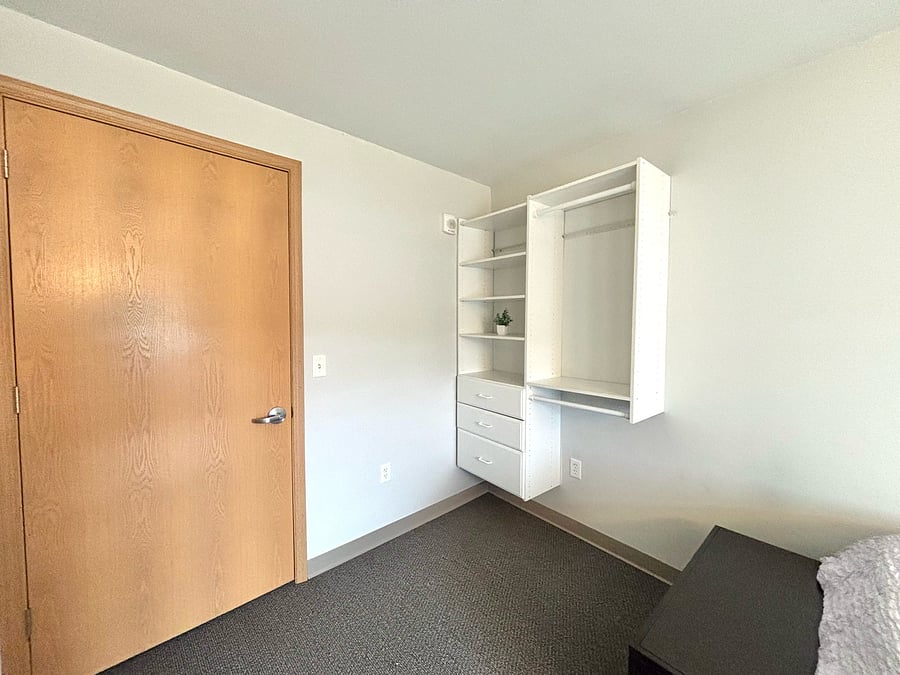Furnished Finder property 1047195_3 photo 17