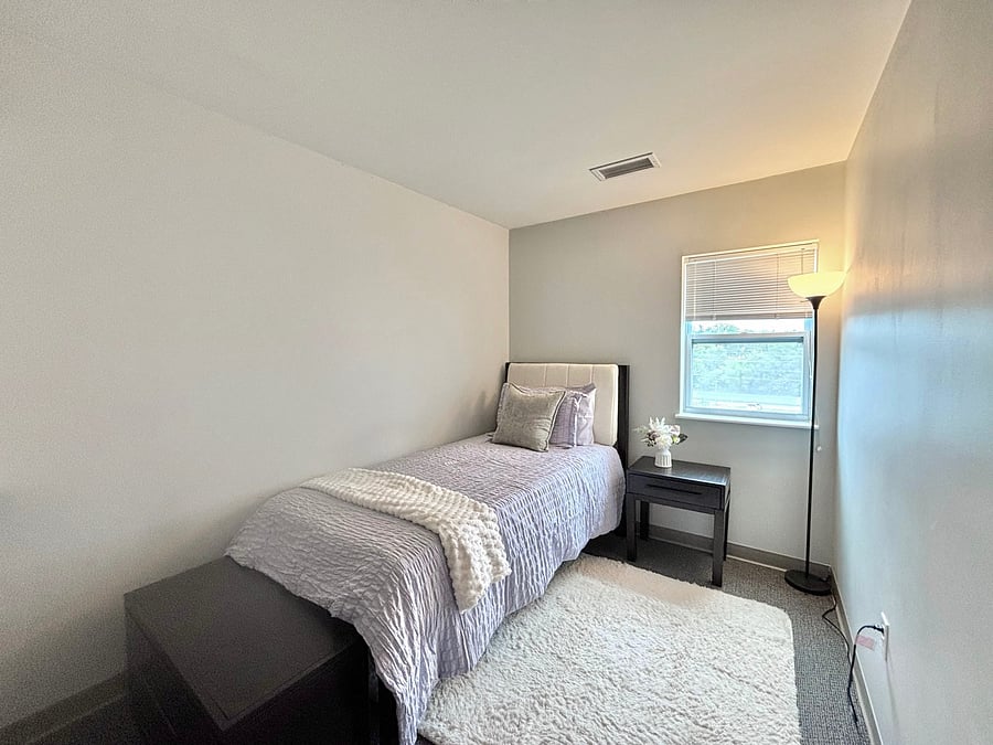 Furnished Finder property 1047195_3 photo 15