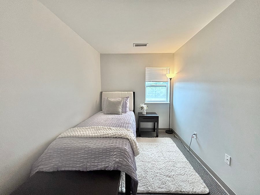 Furnished Finder property 1047195_3 photo 16
