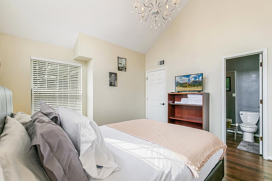 Furnished Finder property 1047226_1 photo 18