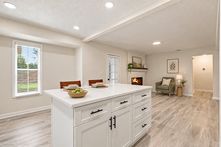 Living area/ kitchen