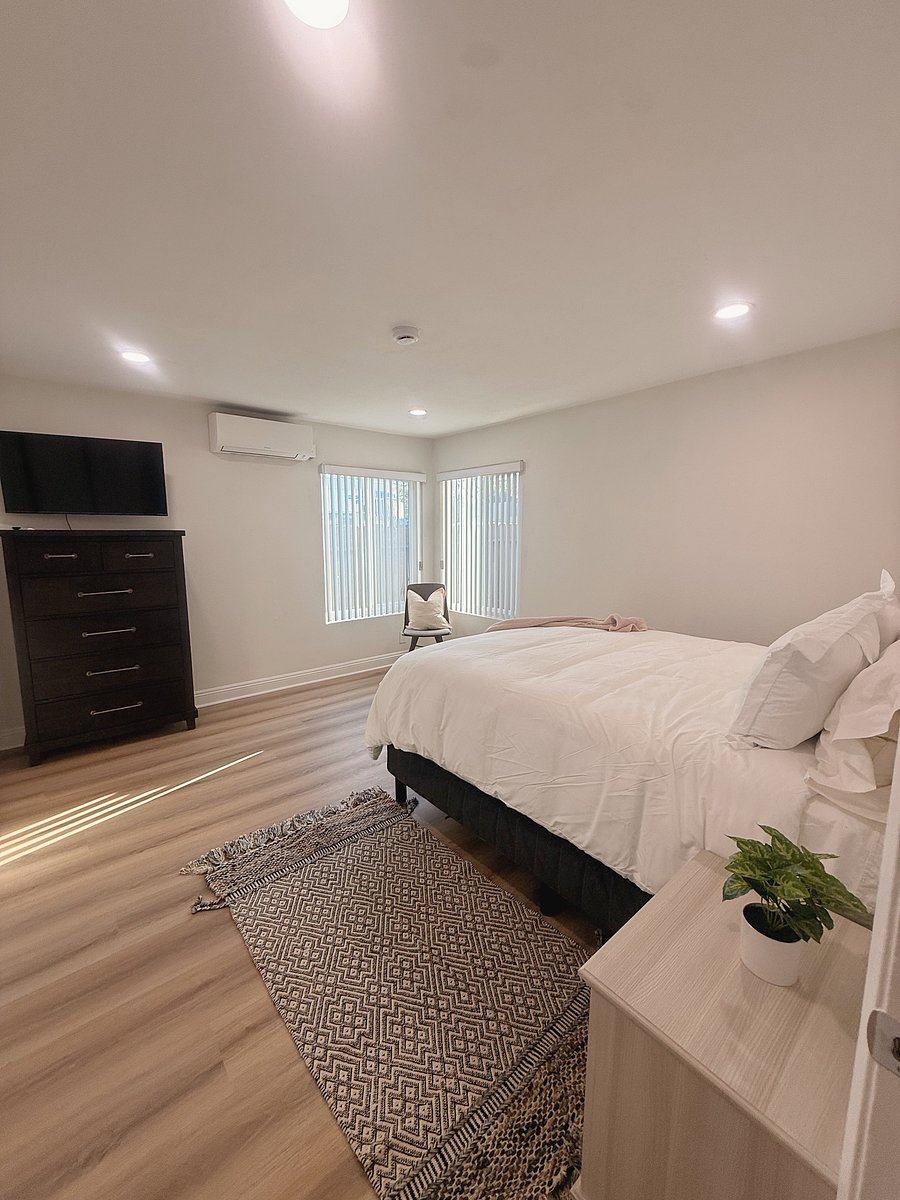 Furnished Finder property 1047233_1 photo 17