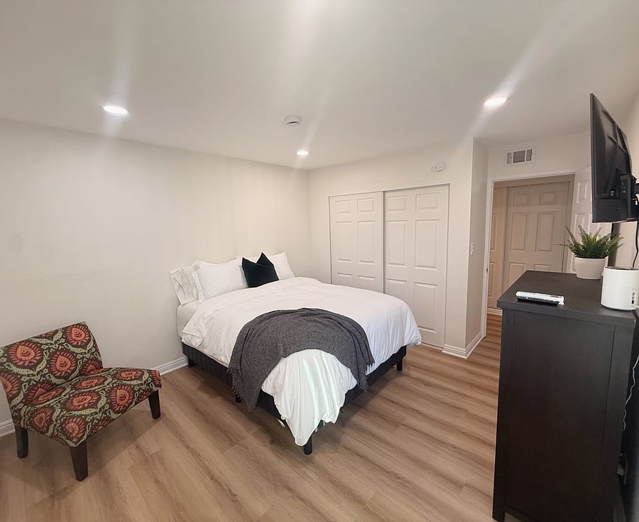 Furnished Finder property 1047233_1 photo 14
