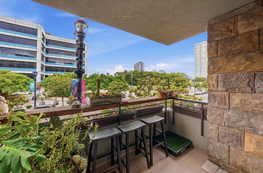 Furnished Finder property 1047238_1 photo 25