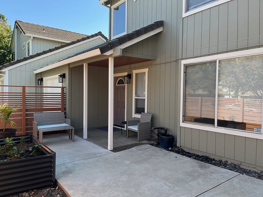 Furnished Finder property 1047260_1 photo 2