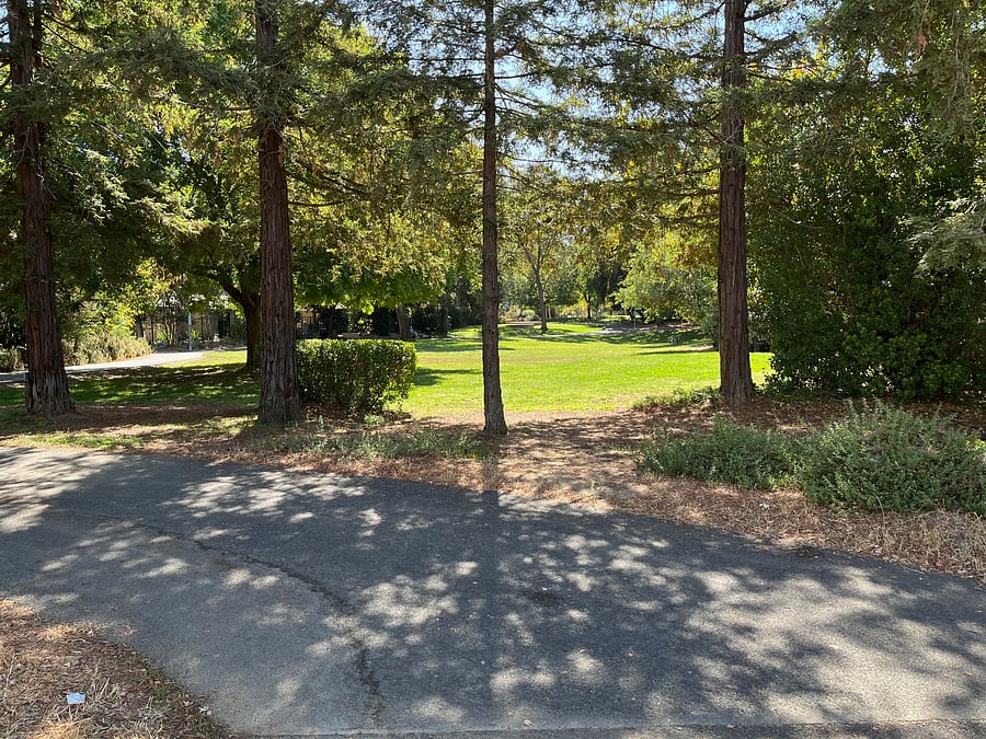 Furnished Finder property 1047260_1 photo 26