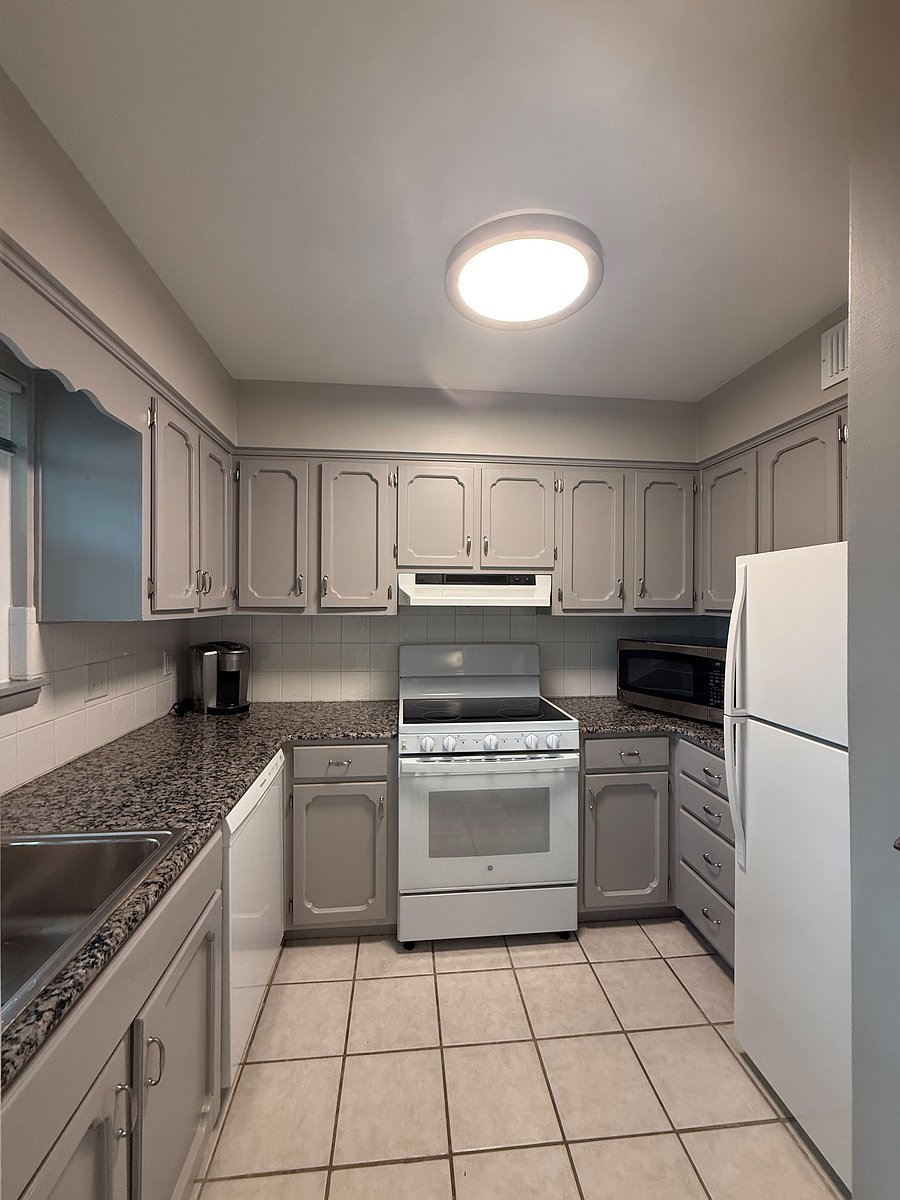 Furnished Finder property 1047261_1 photo 4