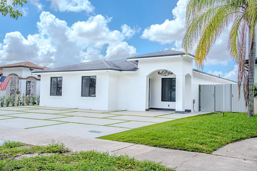 Furnished Finder property 1047263_1 photo 3