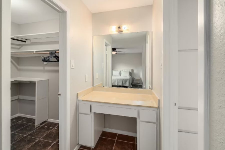 Furnished Finder property 1047274_1 photo 7