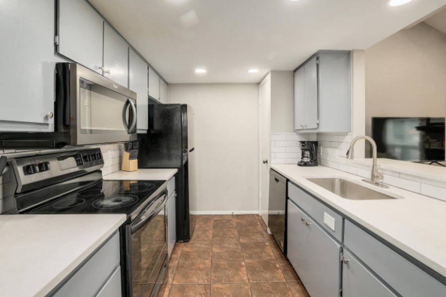 Furnished Finder property 1047274_1 photo 25
