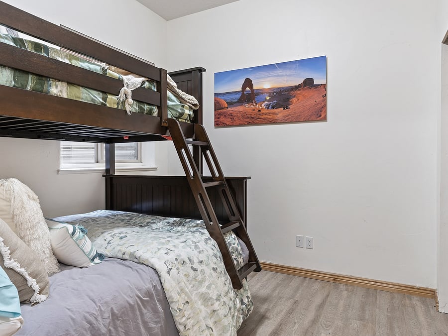 Furnished Finder property 1047279_1 photo 11