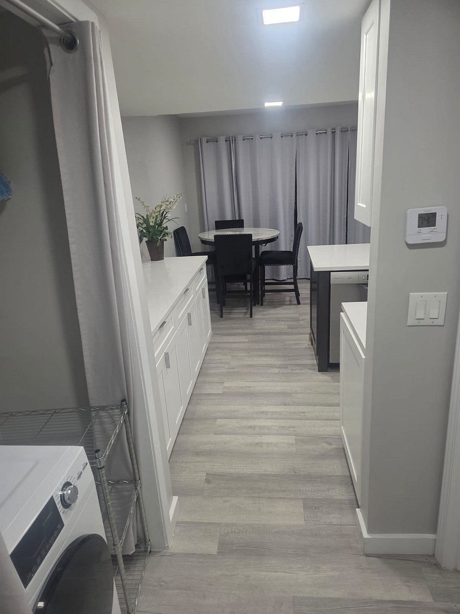 Furnished Finder property 1047297_1 photo 13