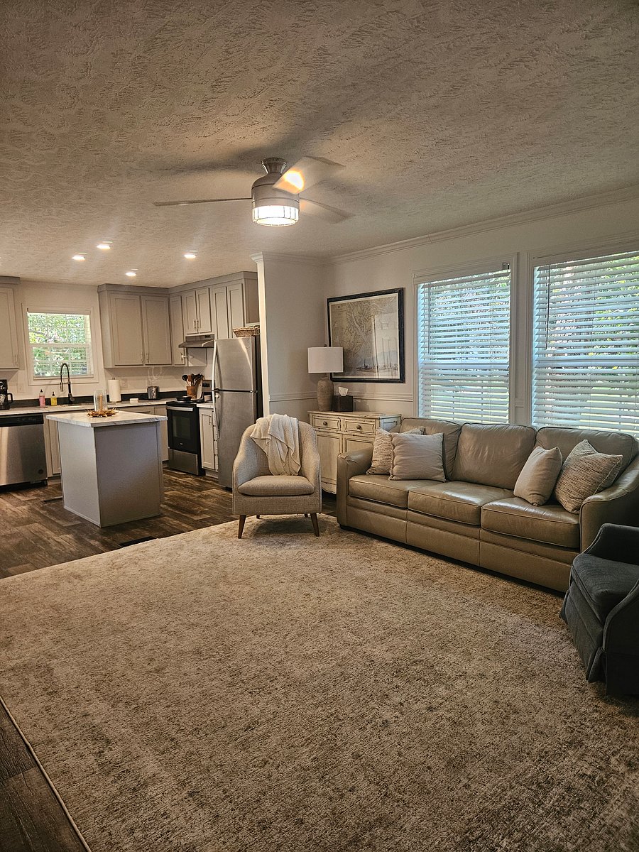 Furnished Finder property 1047298_1 photo 8