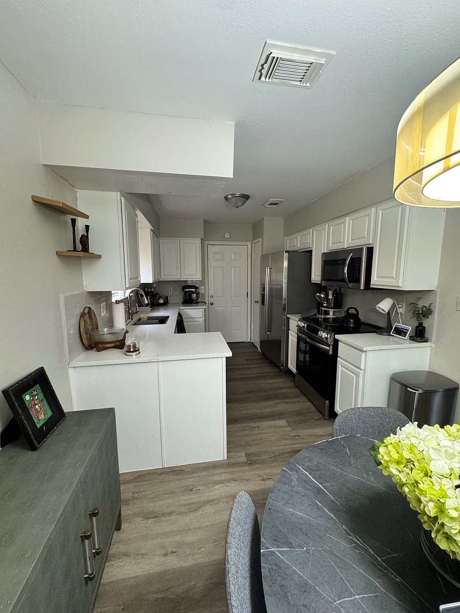 Furnished Finder property 1047309_1 photo 2