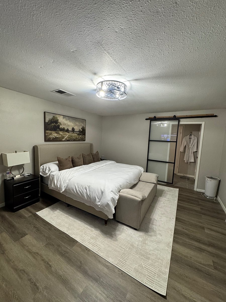 Furnished Finder property 1047309_1 photo 9