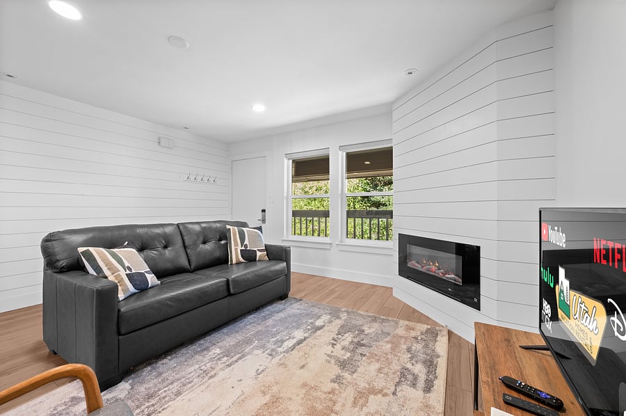 Furnished Finder property 1047318_1 photo 3