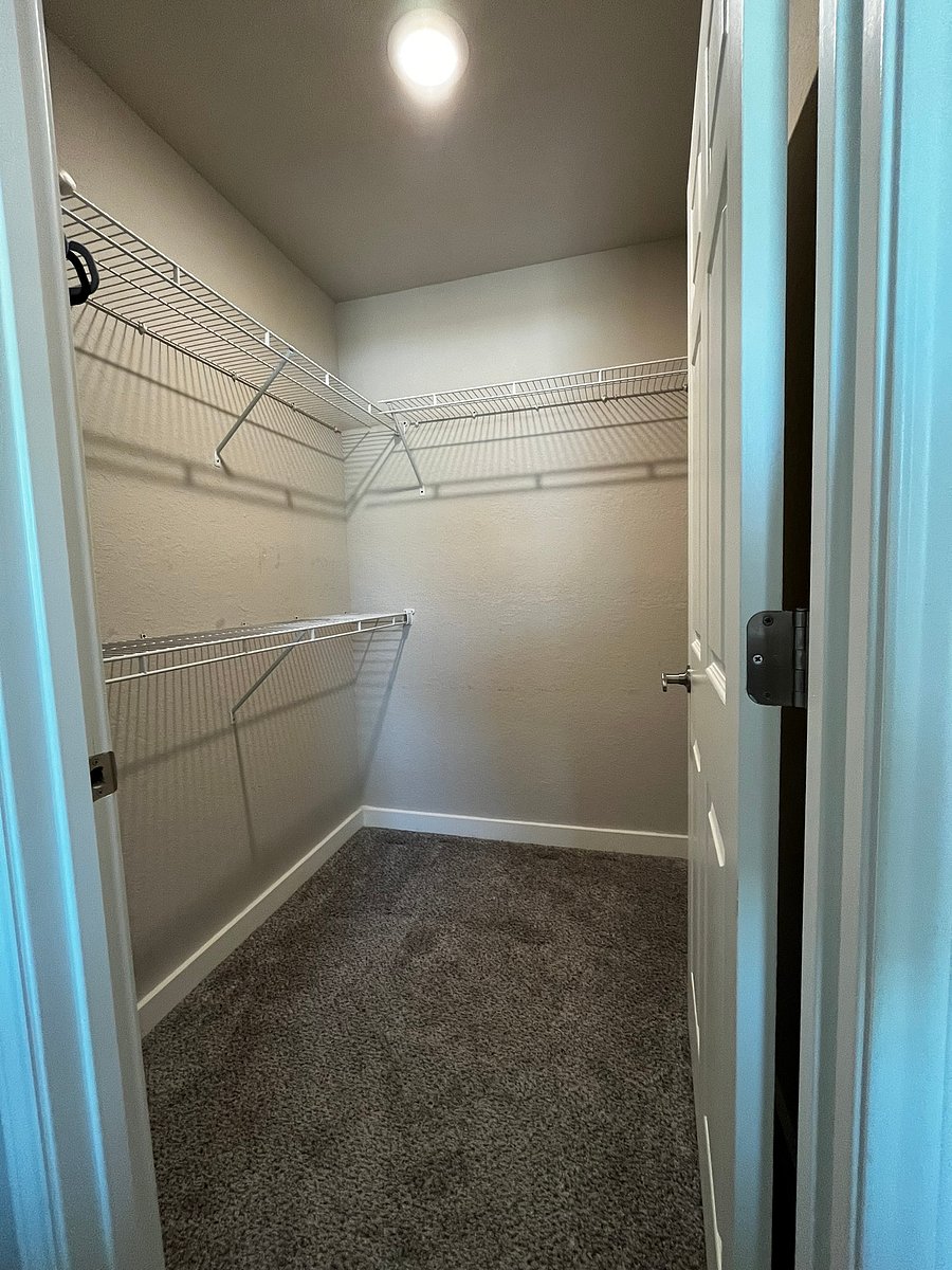 Furnished Finder property 1047323_1 photo 6