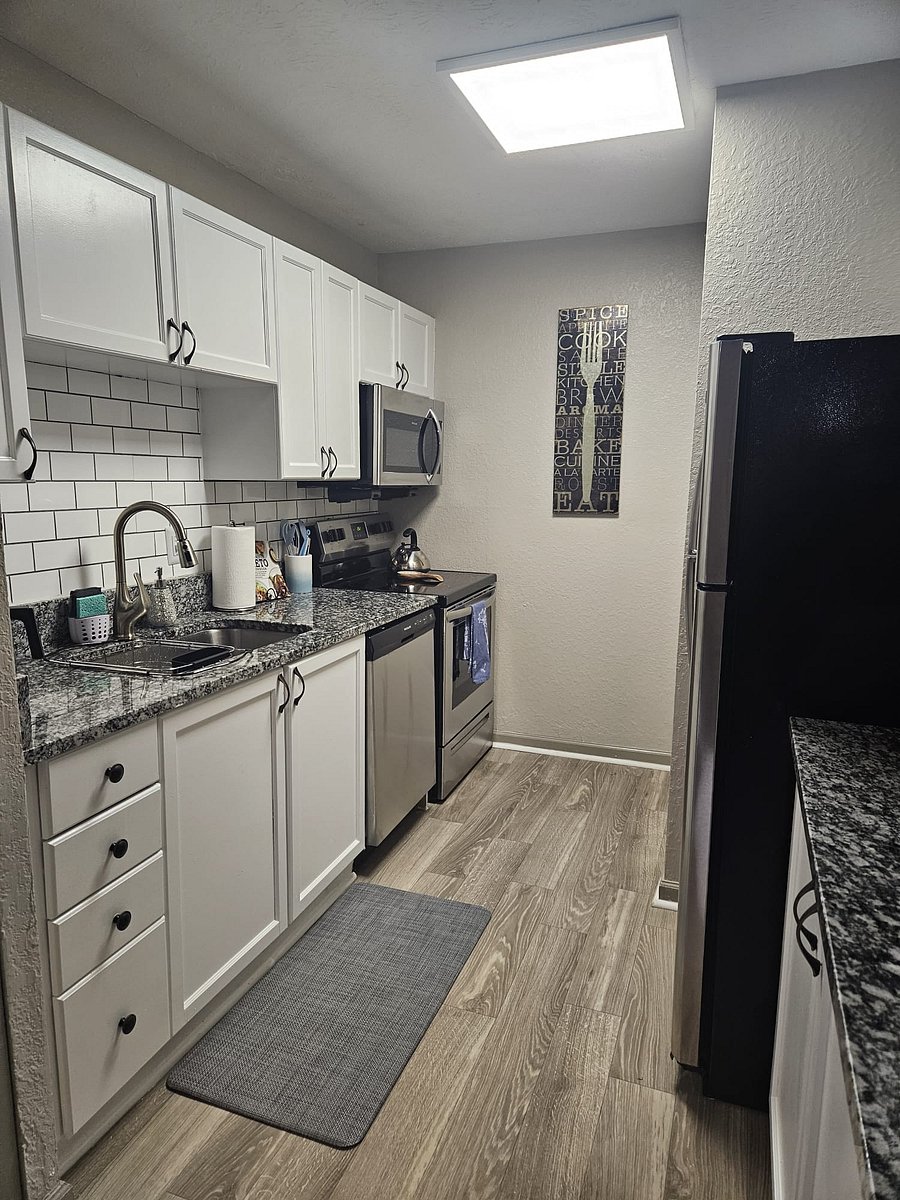 Furnished Finder property 1047338_1 photo 11