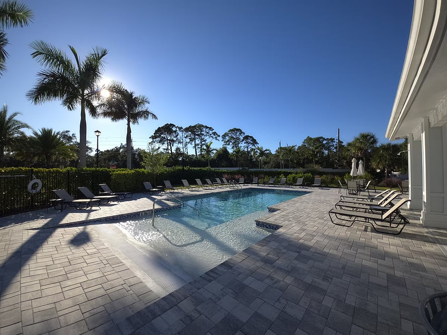Furnished Finder property 1047339_1 photo 4