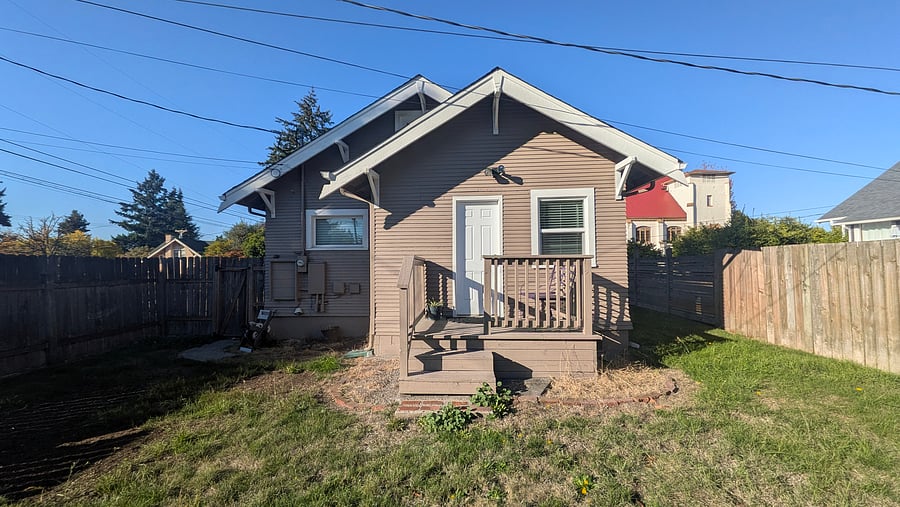 Furnished Finder property 1047345_1 photo 2
