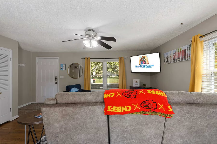 Furnished Finder property 1047356_1 photo 10