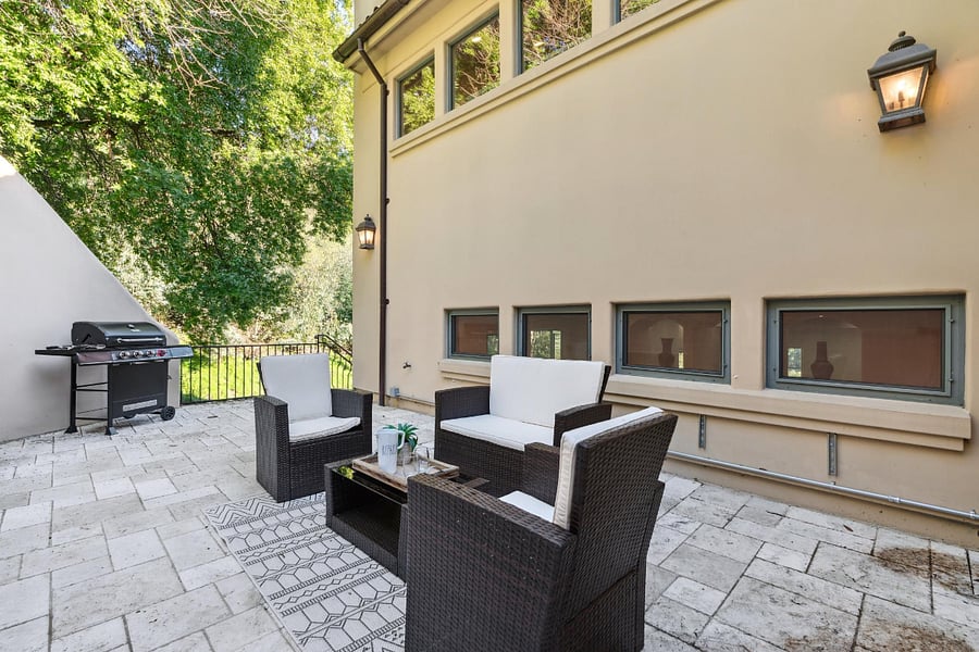 Furnished Finder property 1047362_1 photo 37