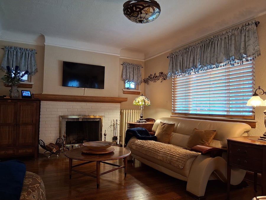 Furnished Finder property 1047366_1 photo 2