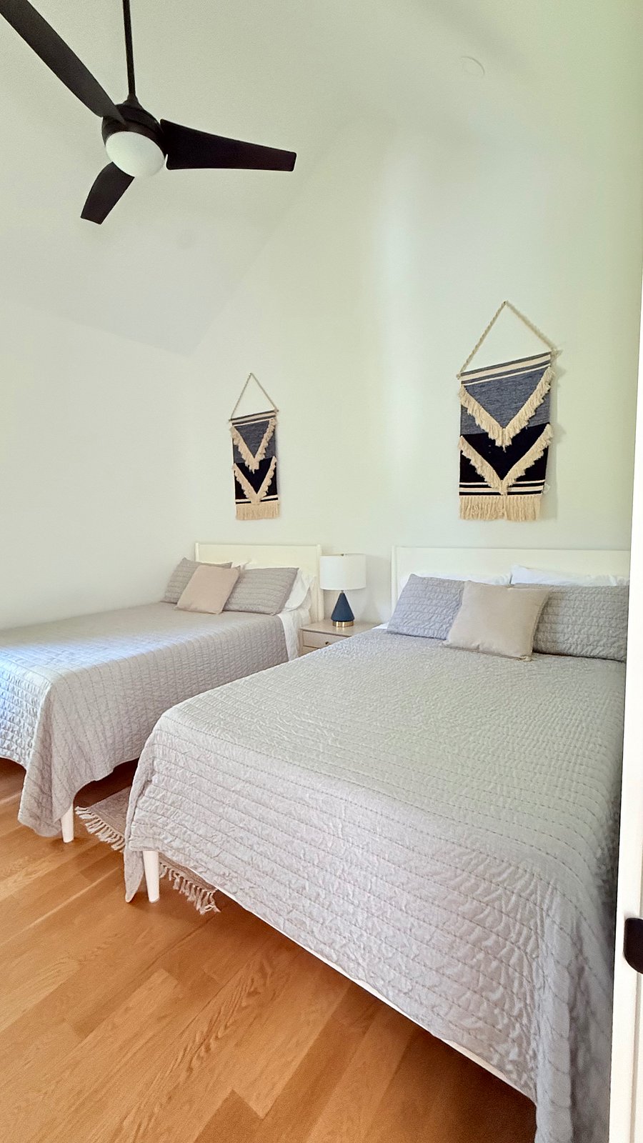 Furnished Finder property 1047375_1 photo 32