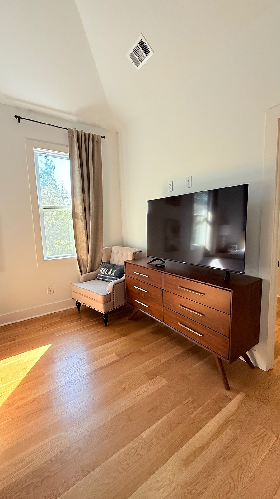 Furnished Finder property 1047375_1 photo 21